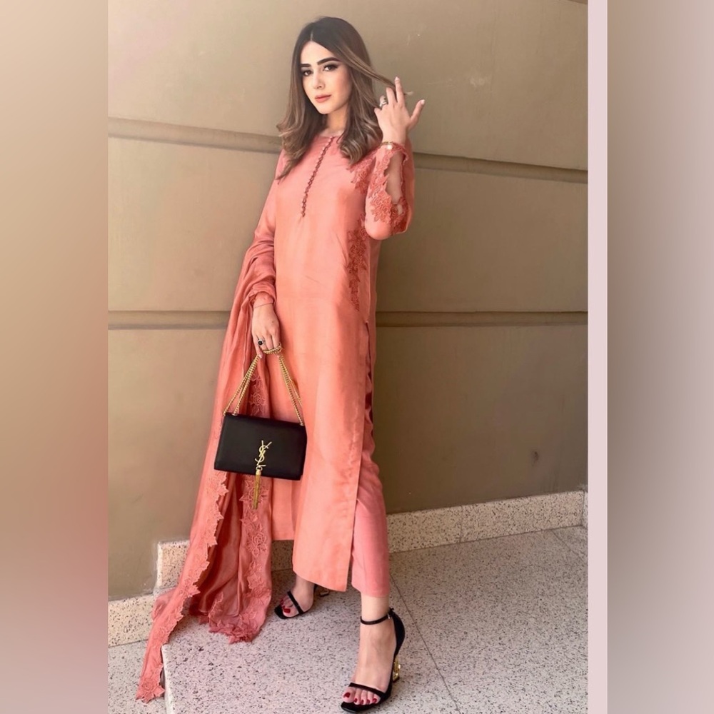 Hues atelier terracotta pink dress